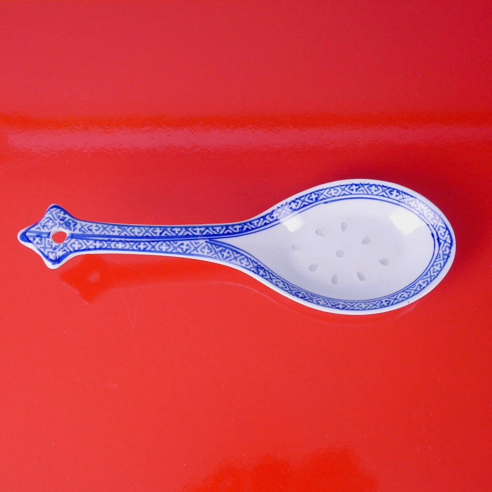 Rice Pattern Serving Spoon - Blue Bowl